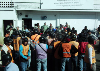 También realizaron la consignación en la sede de Poliguaicaipuro