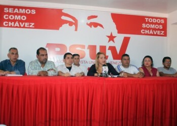 Oficialistas formularon nuevas comisiones