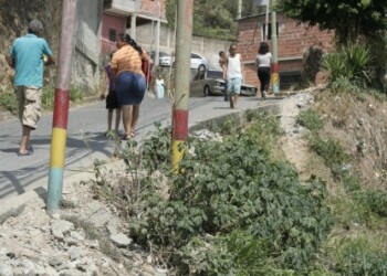 El lugar no ha sido desmalezado,