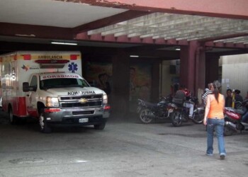 La falta de neurólogo motivo su traslado a otro hospital