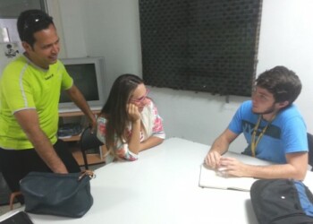 La Oficina de la Juventud de la alcaldía de Los Salias y la asociación Emprende Los Salias se reunieron para finiquitar detalles sobre talleres de solución a problemas sociales.