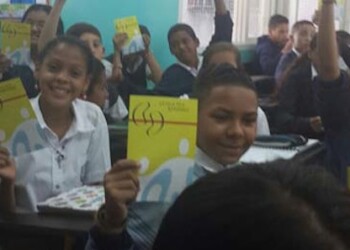 120 pequeños de  la U.E.N Jesús María Sifontes capacitados en diagnóstico temprano de insuficiencia renal.