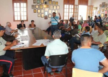 A juicio de Díaz, quien debe solventar esta situación es el gobierno nacional, dándole respuesta al pueblo y brindarle calidad de vida.
