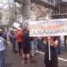 Dos horas después que comenzó la protesta llegaron al  lugar  efectivos de la GNB y de la Policía Nacional Bolivariana (PNB), quienes mediaron con los vecinos afectados para reabrir el paso vehicular.