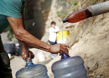 Suministro semanal de agua por cisternas fue eliminado sin explicación alguna. ARCHIVO