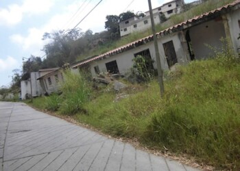 Un derrumbe afectó algunas casas del sector en 2011