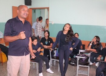 Liceístas se mostraron receptivos y participativos en cada dinámica