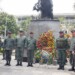 Se realizó una ofrenda floral y una parada militar