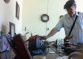 Escolares se mostraron curiosos ante los múltiples artefactos