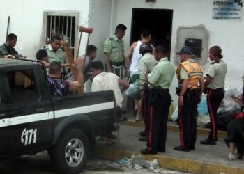 Los reos se dieron a la fuga durante un traslado de rutina para limpiar los calabozos