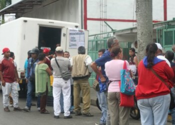 El rubro regulado continua siendo vendido los fines de semana en los operativos especiales que se realizan en las comunidades de todo el municipio