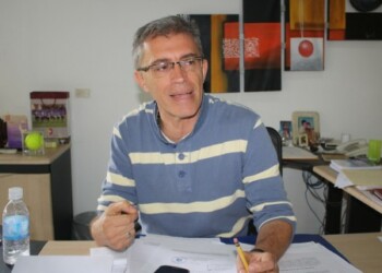 Fernández: “De verdad quiere un diálogo después que agredió a la diputada Clara Mirabal, yo no creo, por qué no nos llamó ese mismo día”.ARCHIVO