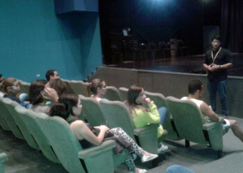La reunión se realizó en el teatro municipal del Complejo Deportivo, Recreativo y Cultural de San Antonio de Los Altos en horas de la tarde del pasado martes.