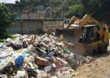 Trabajan por mantener cual tacita de plata la ciudad.