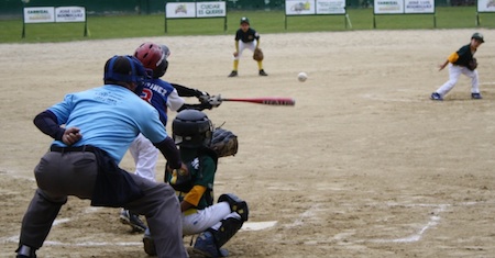Emociones a montones en el beisbol menor de Carrizal