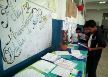 Agasajaron la institución con la elaboración de cuentos
