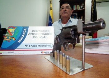 Se incautó un arma de fuego al momento de la aprehensión