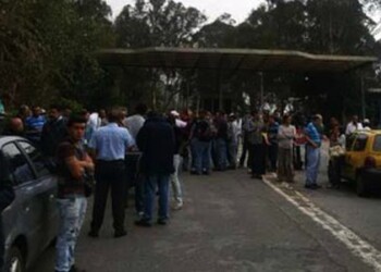 Trancaron la Panamericana en busca de mejores sueldos