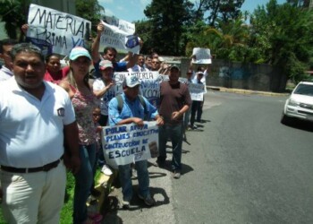 Protestaron para exigir al gobierno las divisas