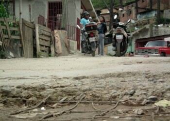Moradores esperan que sea pronto el plan de asfalto