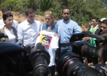 Rivera no pudo pasar de la primera garita de vigilancia del penal
