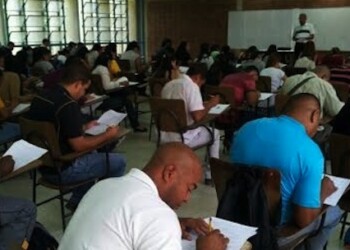 Hubo alta participación de maestros de inicial.
