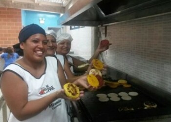 Apartir de este mes de mayo el Gobierno de Miranda rediseñó Programa de Alimentación Escolar para cubrir dieta calórica con los alimentos disponibles en el mercado.