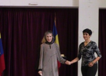 Cultura Miranda dio un merecido reconocimiento a la profesora Nina Novak