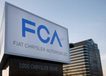 Las compañías dijeron que ingenieros de Chrysler colaborarán con Google para instalar sensores y software para que las camionetas puedan conducirse por sí solas.