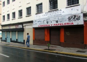 Establecimientos no laboraron este viernes