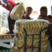 Los camiones son blanco del hampa para vender la comida robada