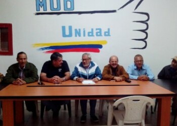 Unidad en Guaicaipuro exige al CNE anunciar fecha para recolección del 20 % de firmas.