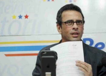 Capriles rechazó los ataques realizados a periodistas