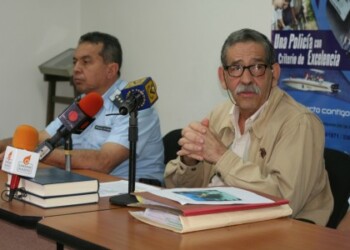 La máxima autoridad policial aprovechó la presencia del viceministro Cacioppo para tratar varios temas