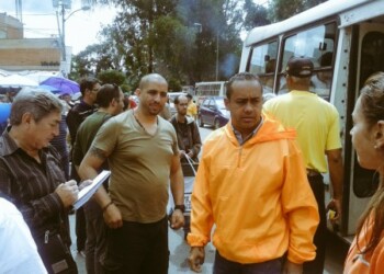 Flores: “No se justifica que en los Valles del Tuy y Barlovento que habían pocos firmantes para validar hayan instalado maquinas”.
