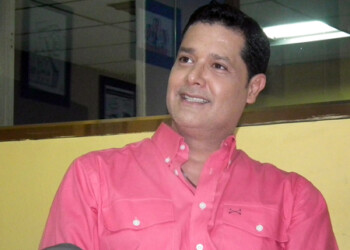 Saúl Marín, reconocido actor de televisión, es socio del nuevo local.