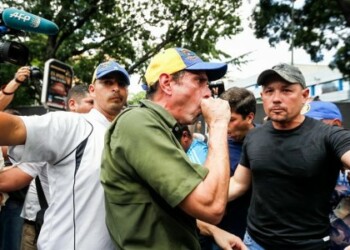 Siguen presionando a rectoras del CNE a que se pronuncien sobre firmas recabadas