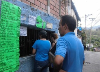 Más de 100 personas son atendidas a diarios en el expendio