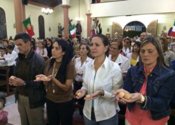 María Corina participó en las celebración del día del santo patrono de los sanantoñeros