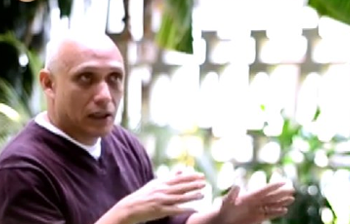 Antonio Da Rocha, director educativo, expresó que con este juguete se va a transformar la manera en que los niños están aprendiendo.