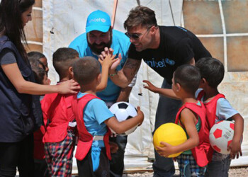 El superastro puertorriqueño de 44 años habló durante una visita a Líbano con UNICEF para reunirse con niños sirios refugiados.