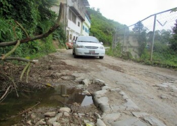 Una víctima tuvo que estrellar su vehículo para evitar ser asaltado. ARCHIVO