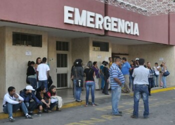 El sujeto recibió una paliza monumental luego de ser sorprendido cometiendo un atraco en San Pedro