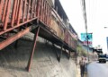 Moradores requieren la remodelación de la pasarela
