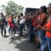 Aclararon estar cansados de ver madres y bebés comiendo mango o fororo para aplacar el hambre