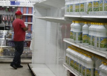 En los primeros meses del año 2016 los comercios tequeños se han visto mucho más afectados y en una crisis mayor