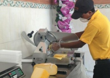 El queso amarillo también subió el precio en 100 %