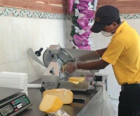 El queso amarillo también subió el precio en 100 %