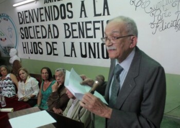 Este domingo realizaron un acto donde entregaron la orden Salvador Mejías