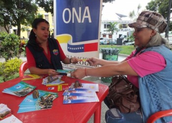 La jornada se realizó en la plaza Bolívar.